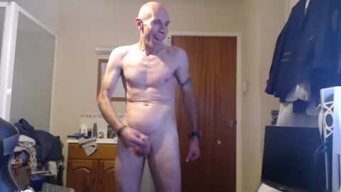 Snapshot of buck70 chatting on December 15, 8:58 pm buck70 online show from December 15, 8:58 pm