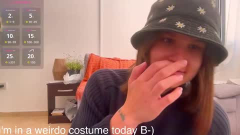 Snapshot of buckwheat_queen chatting on October 31, 5:03 pm Mira online show from October 31, 5:03 pm