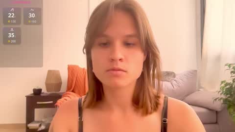 Snapshot of buckwheat_queen chatting on November 13, 5:34 pm Mira online show from November 13, 5:34 pm