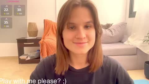 Snapshot of buckwheat_queen chatting on November 21, 5:44 pm Mira online show from November 21, 5:44 pm