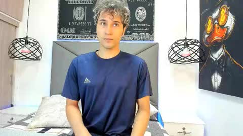 Snapshot of buddy_whitte chatting on October 26, 11:38 am Buddy Whitte online show from October 26, 11:38 am