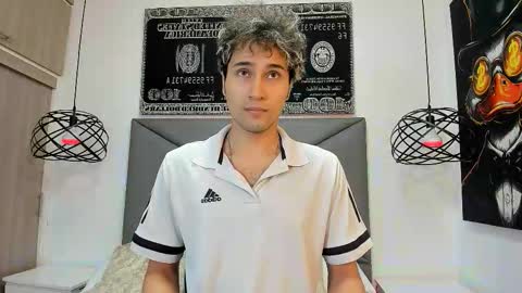 Snapshot of buddy_whitte chatting on October 30, 11:11 am Buddy Whitte online show from October 30, 11:11 am