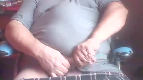 buddyluvzumore online show from February 25, 4:53 pm