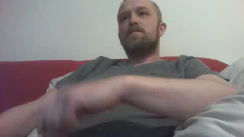 Snapshot of budgie1095 chatting on January 5, 9:14 pm budgie1095 online show from January 5, 9:14 pm