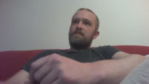 Snapshot of budgie1095 chatting on January 8, 10:27 pm budgie1095 online show from January 8, 10:27 pm