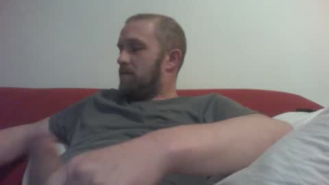 Snapshot of budgie1095 chatting on January 9, 11:02 pm budgie1095 online show from January 9, 11:02 pm
