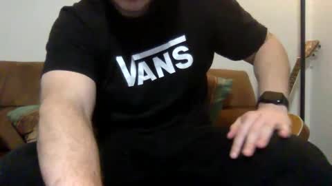 budsmoke33 online show from February 18, 12:37 am