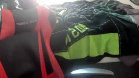 buffsexyman24 online show from January 13, 4:01 pm