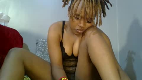 Snapshot of buga_baby chatting on October 10, 2:32 am buga_baby online show from October 10, 2:32 am