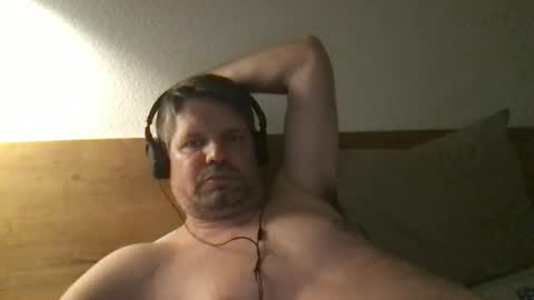 Snapshot of bugsbunny78 chatting on May 31, 9:27 pm bugsbunny78 online show from May 31, 9:27 pm