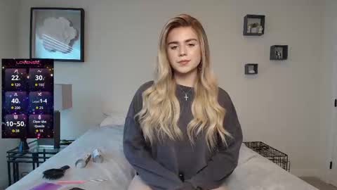 buitifulblonde online show from October 8, 6:27 pm