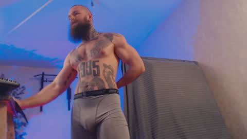 Dmitriy  online show from December 18, 5:37 am