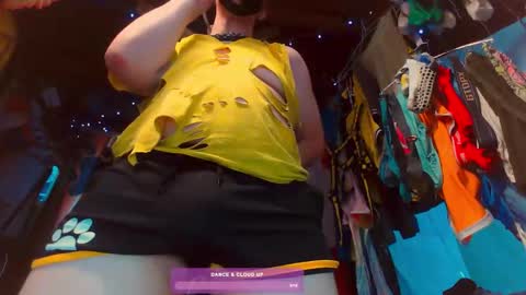 Snapshot of bulgetasticc chatting on February 14, 2:19 am BulgetasticC online show from February 14, 2:19 am