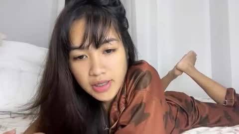 zy online show from March 1, 12:29 pm