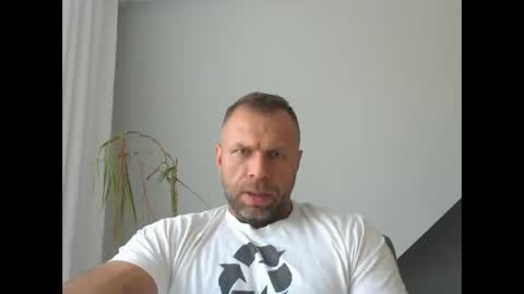 Snapshot of bungabunga2026 chatting on September 17, 2:52 pm bungabunga2026 online show from September 17, 2:52 pm