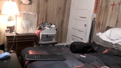 Snapshot of bunni_and_thebossman chatting on February 19, 11:56 pm Bunni Blaze The Boss Man online show from February 19, 11:56 pm