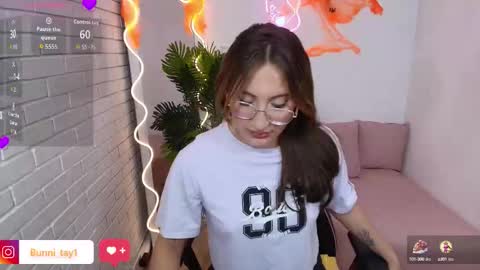 Snapshot of bunni_tay chatting on October 11, 11:31 am Bunni online show from October 11, 11:31 am