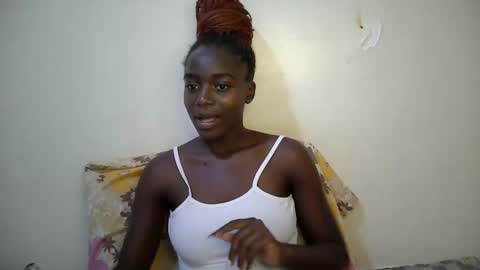 bunny_bliss1 online show from April 23, 7:30 am