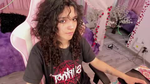 Bunny  online show from September 26, 1:04 pm