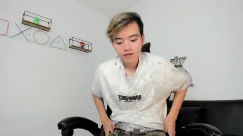 bunny online show from January 28, 12:43 pm