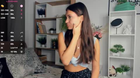 Snapshot of bunny_nova chatting on October 9, 9:07 am Aria online show from October 9, 9:07 am