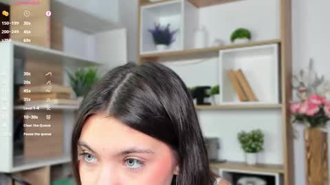 Snapshot of bunny_nova chatting on February 19, 8:21 am Aria online show from February 19, 8:21 am