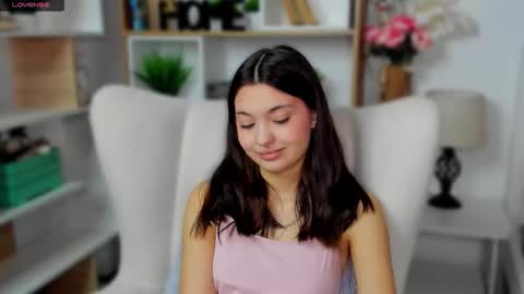 Aria online show from March 19, 7:12 am