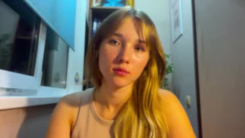 Snapshot of bunnyaurielle chatting on July 21, 8:00 pm Bunnyaurielle online show from July 21, 8:00 pm