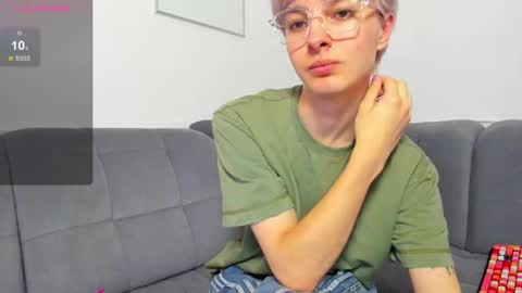 BunnyBlush online show from April 20, 8:06 am