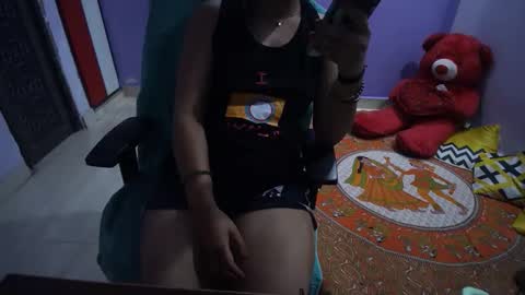 bunnycolbyy online show from April 17, 2:47 am