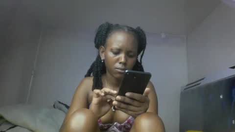 bunnydiva_ online show from March 31, 6:19 pm