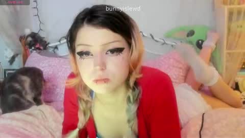 Snapshot of bunnyislewd chatting on July 5, 3:02 am bunnyislewd online show from July 5, 3:02 am