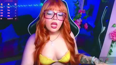 bunnylilith_ online show from March 27, 1:00 am