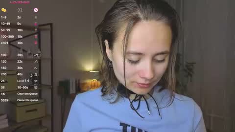 Lizy online show from July 18, 7:28 pm