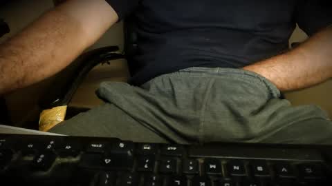 Hairy Arabian online show from October 14, 7:31 am