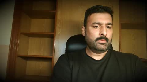 Hairy Arabian online show from October 15, 4:01 am