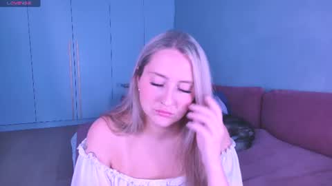 Lissa online show from July 13, 4:10 pm