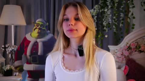 Jessica online show from December 21, 3:30 pm