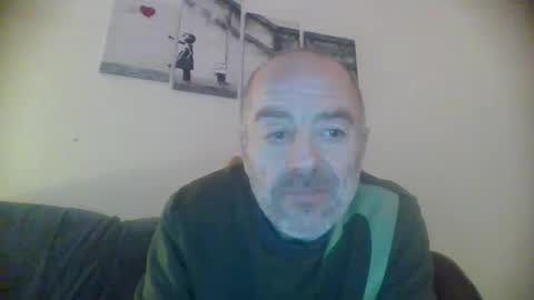 Snapshot of burnleyguy1977 chatting on January 3, 1:48 am burnleyguy1977 online show from January 3, 1:48 am