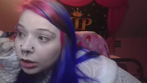 lilly online show from December 21, 8:21 am