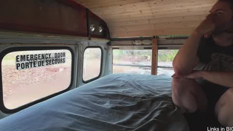 Snapshot of busbuddies chatting on October 29, 3:14 pm busbuddies online show from October 29, 3:14 pm