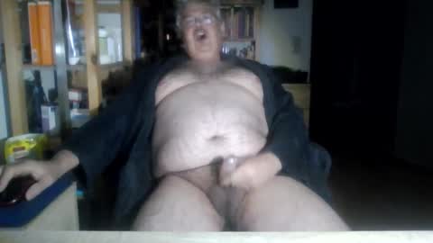 Snapshot of busibaer666 chatting on September 20, 1:28 am busi online show from September 20, 1:28 am