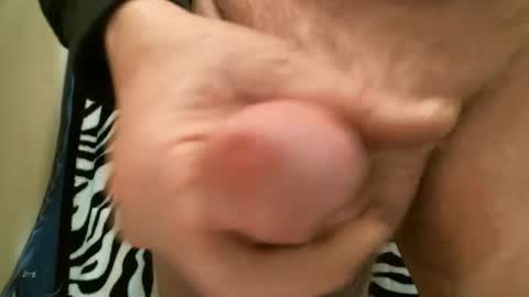 Snapshot of bustinfree chatting on December 1, 7:41 pm bustinfree online show from December 1, 7:41 pm