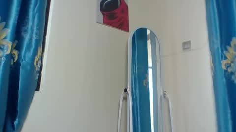 busty_love22 online show from March 23, 10:19 am