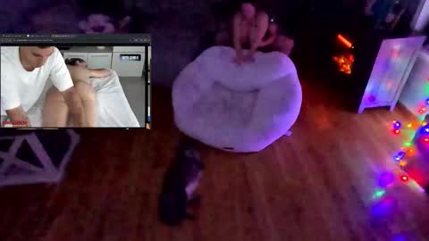 busy40somethingcpl online show from November 26, 4:46 am