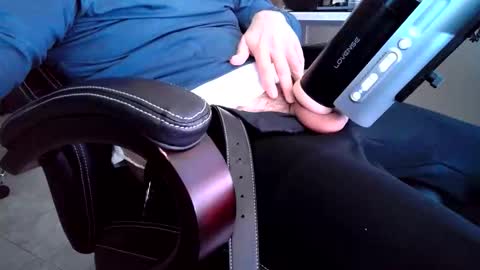 busyguybg online show from April 20, 11:06 pm