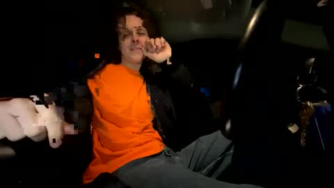 John online show from December 5, 10:13 am