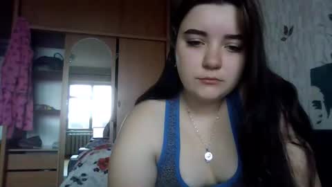 butterfly18988 online show from November 13, 9:30 am