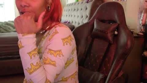 butterfly booty online show from October 17, 5:15 pm