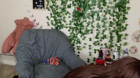 butterfly booty online show from November 4, 3:44 pm